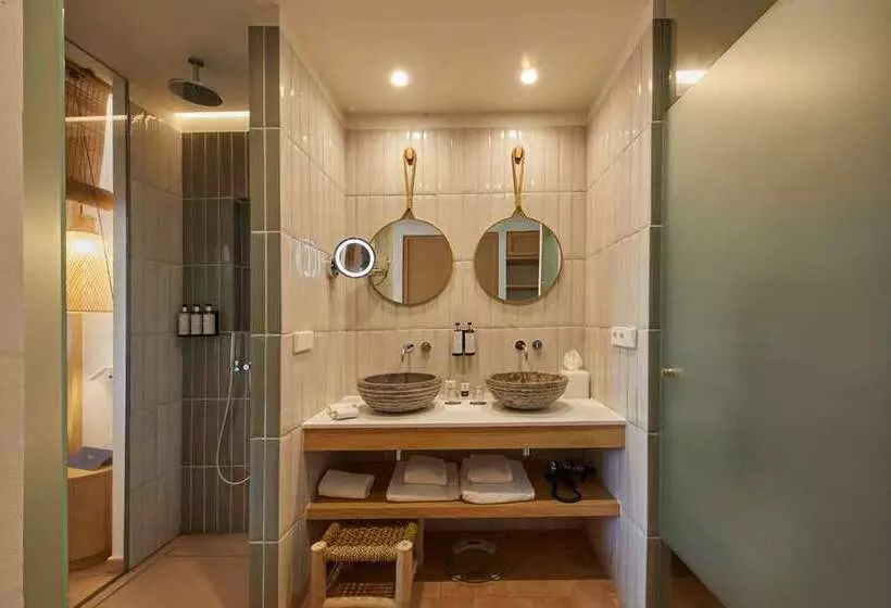 اتاق سوپریور با تخت بزرگ, Doubletree By Hilton Madrid Prado