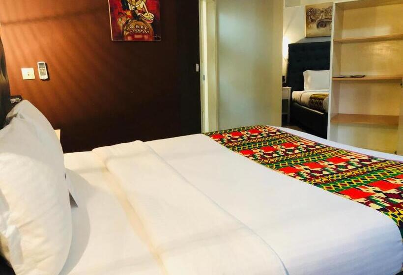 سوئیت با وان آب گرم, Détente Hôtel