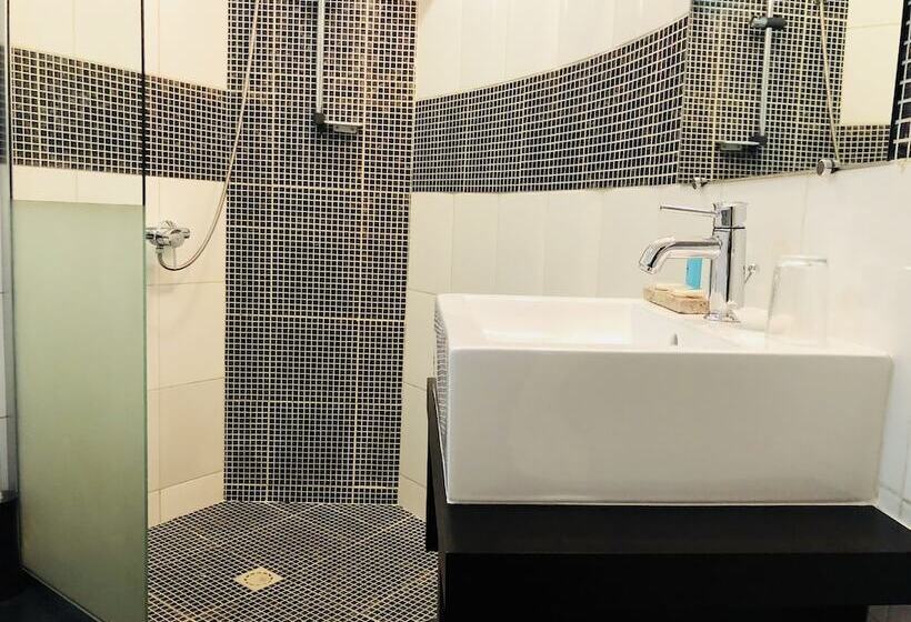 اتاق استاندارد, Détente Hôtel