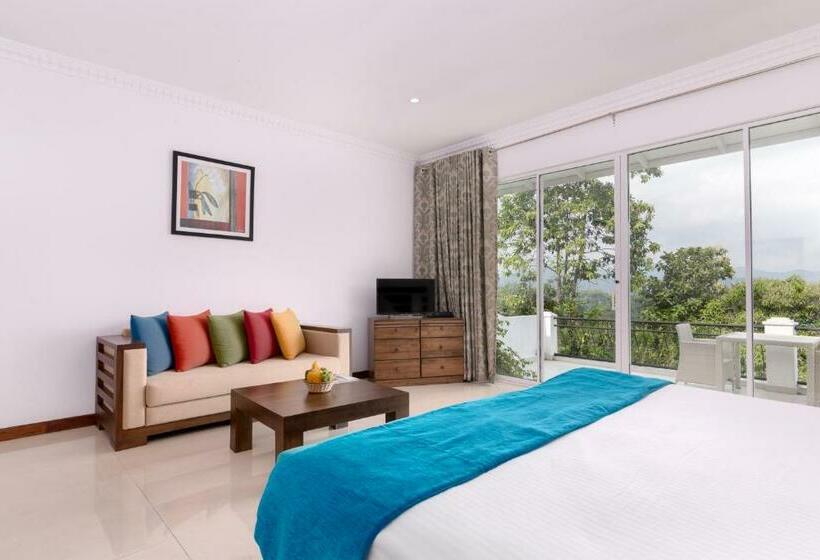 غرفة قياسية ثلاثية مطلة علي الحديقة, Elegant