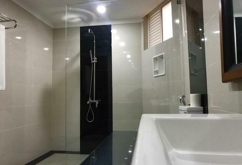 غرفة سوبيريور ثلاثية, Elegant