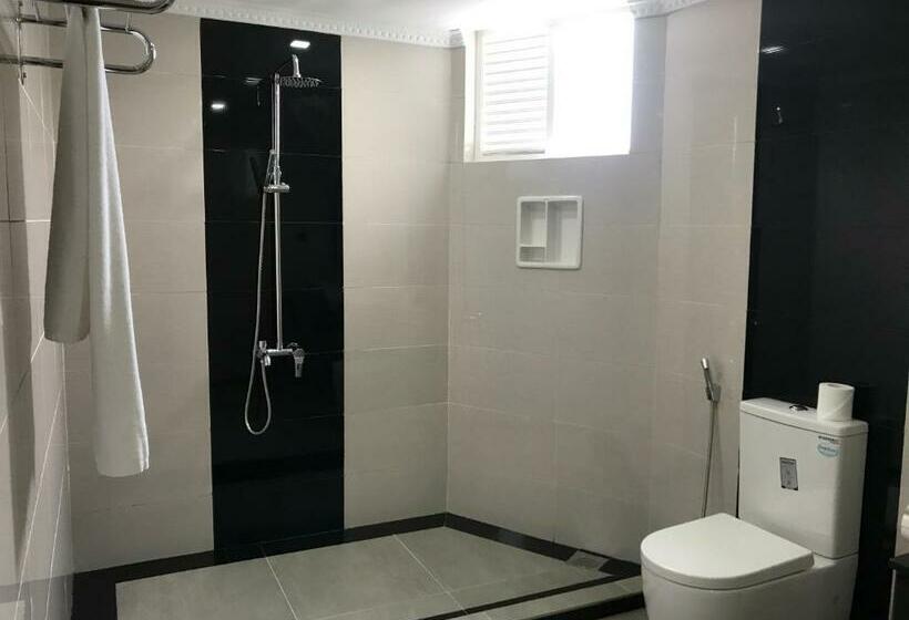 غرفة سوبيريور ثلاثية, Elegant