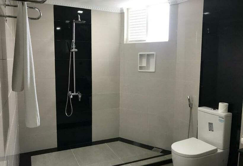 غرفة سوبيريور ثلاثية, Elegant