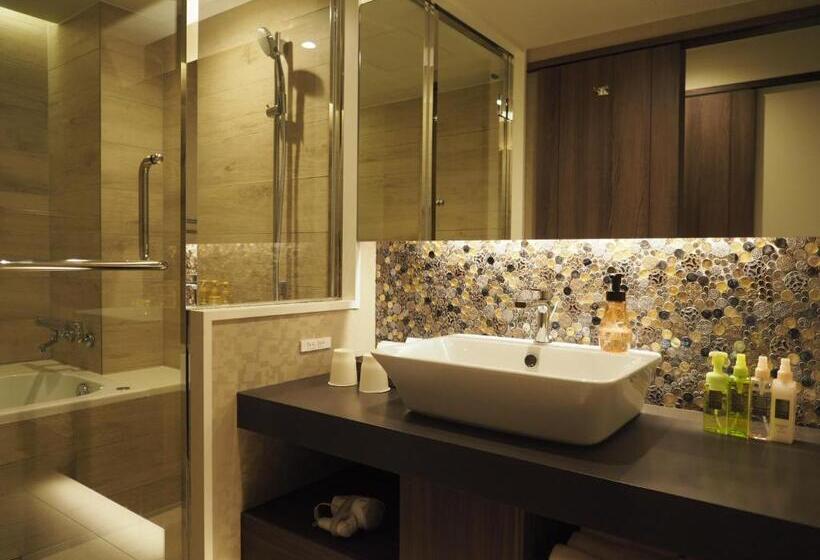 Camera Deluxe, Grandvert Kyukaruizawa