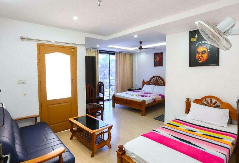 غرفة ديلوكس, Hare Krishna Inn