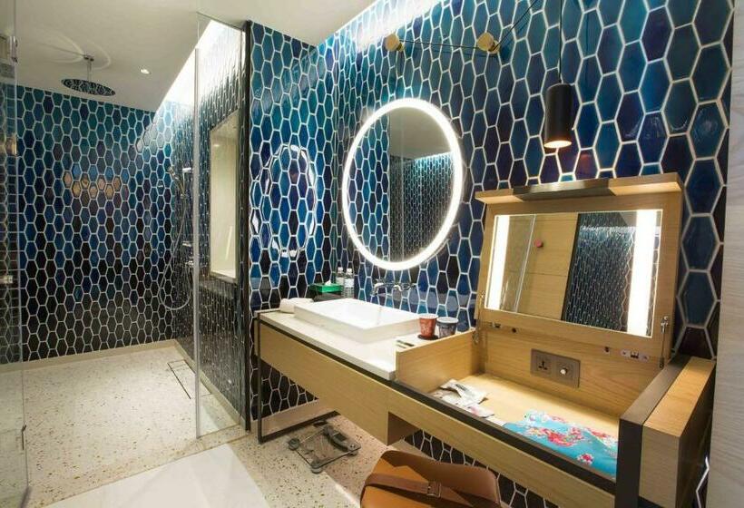 سوئیت با تخت بزرگ, Indigo Kaohsiung Central Park, An Ihg