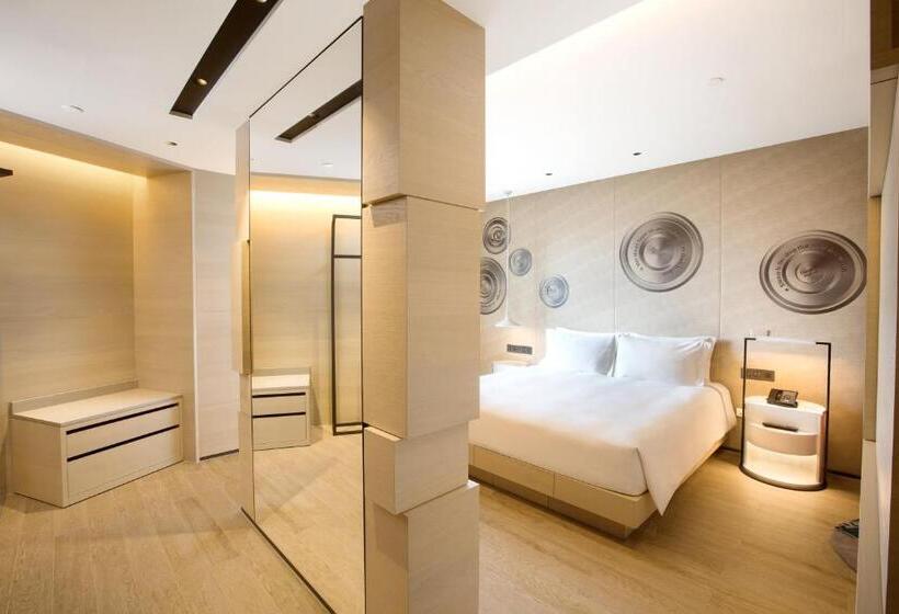 스탠다드 룸 킹사이즈 침대, Indigo Kaohsiung Central Park, An Ihg