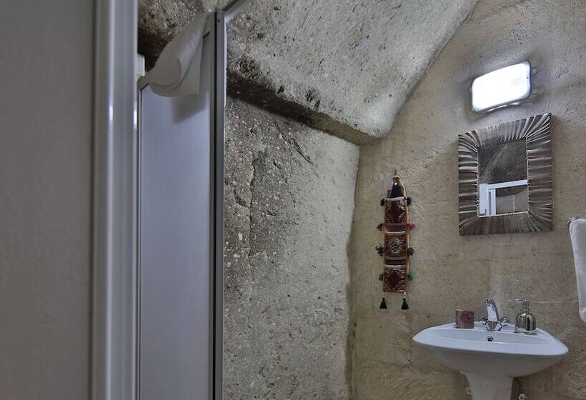 스탠다드 룸, Lamihan Cave