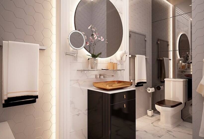 سوییت جونیور, Mirax Sapphire Boutique