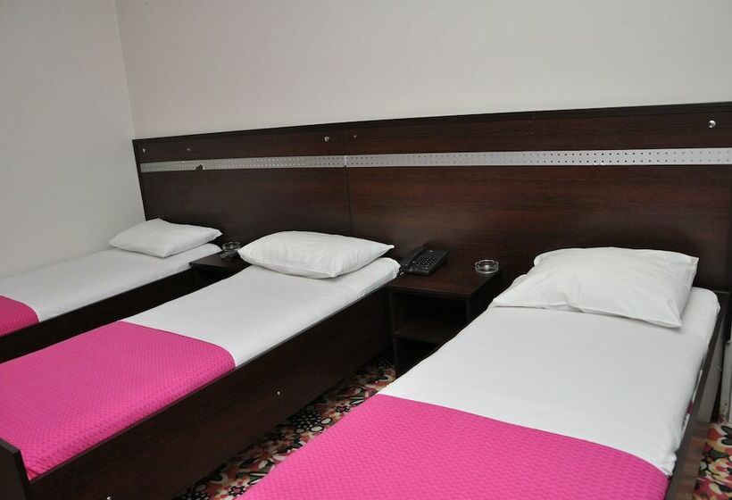 اتاق استاندارد سه نفره, Topkapı Otel özyavuz