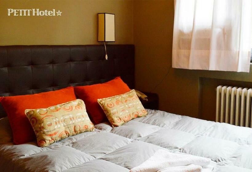 חדר דלוקס, Petit