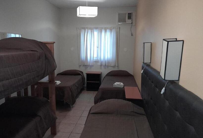 חדר משפחתי, Petit