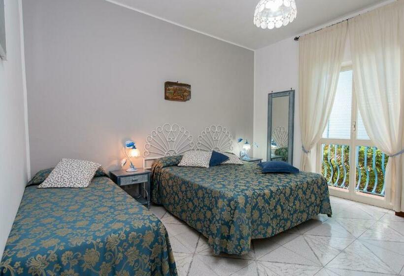 스탠다드 트리플 룸, Poseidon