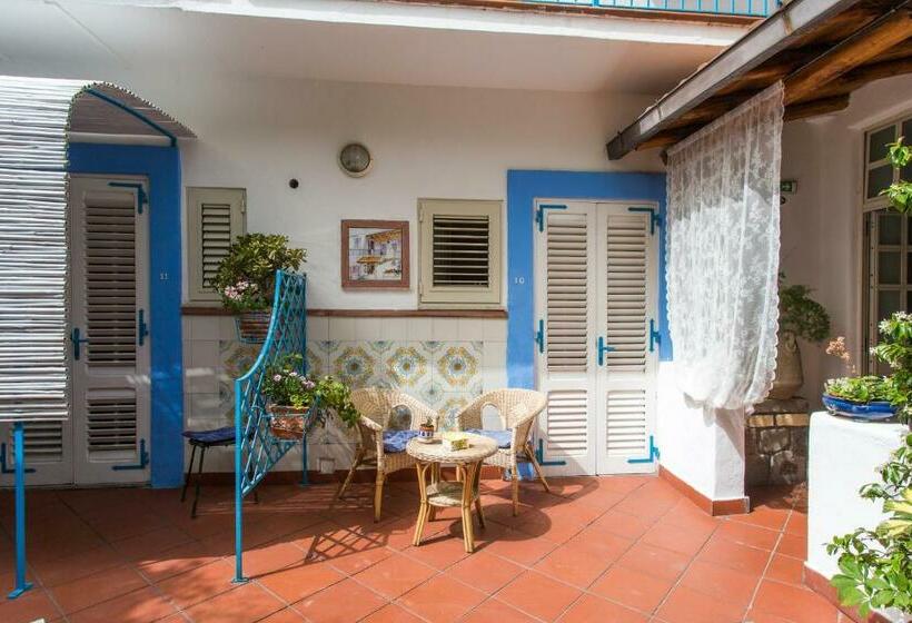 스탠다드 룸, Poseidon