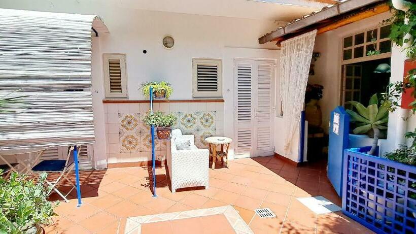 스탠다드 룸, Poseidon