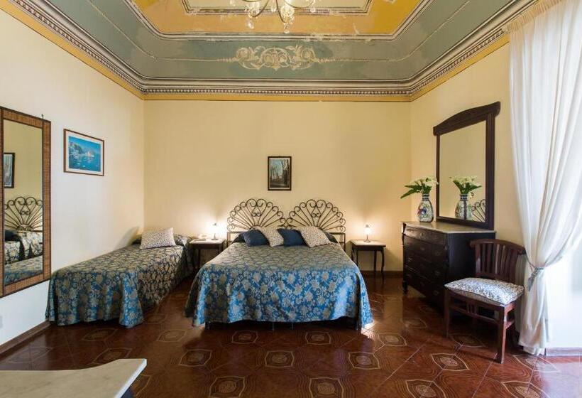 4인용 스탠다드 룸, Poseidon