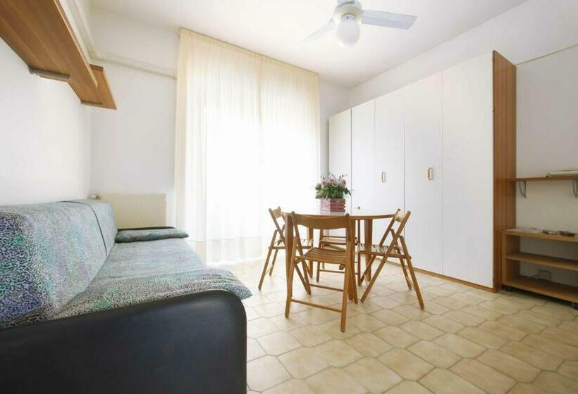 شقة غرفة واحدة, Residence Barusso