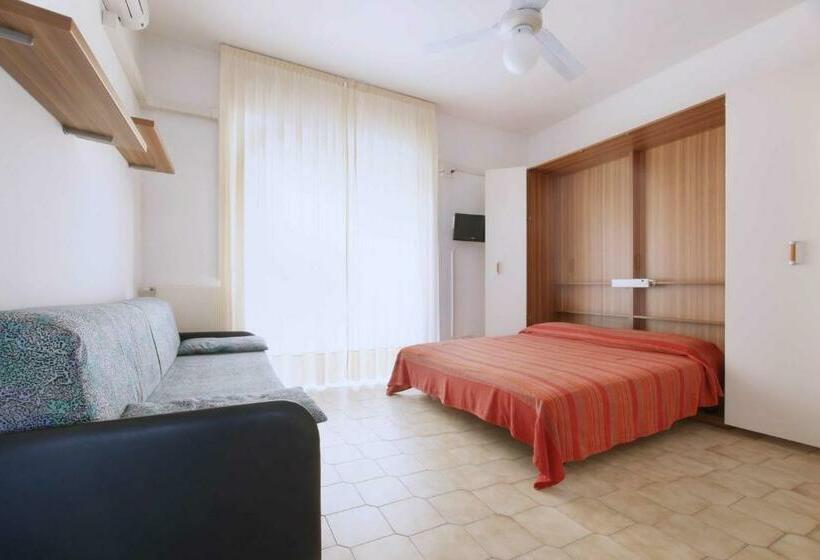 شقة غرفة واحدة, Residence Barusso