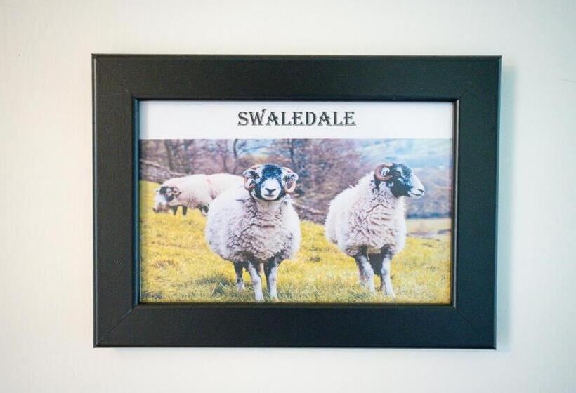 バス共有のスタンダードルーム, The Shepherds Inn