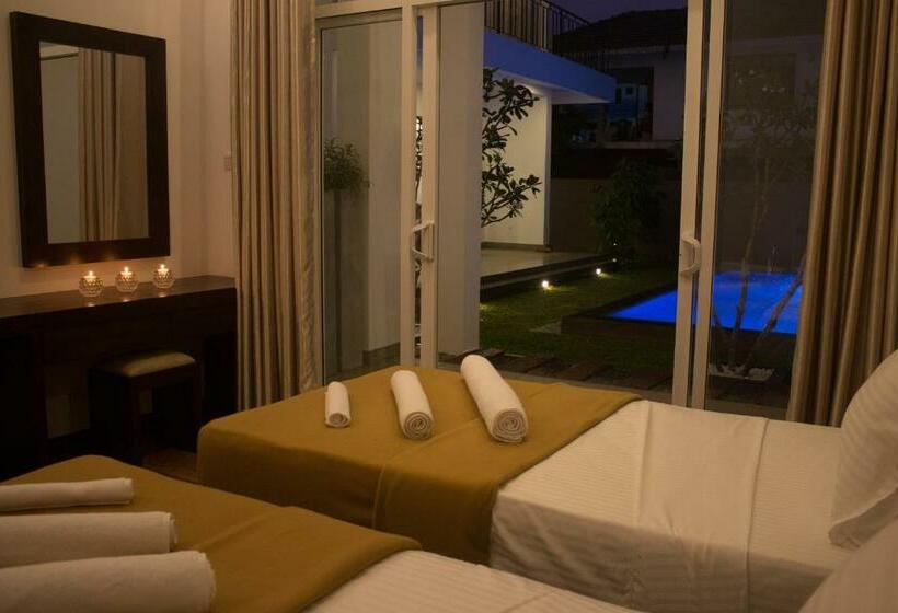 חדר סטנדרט, The Suite 262