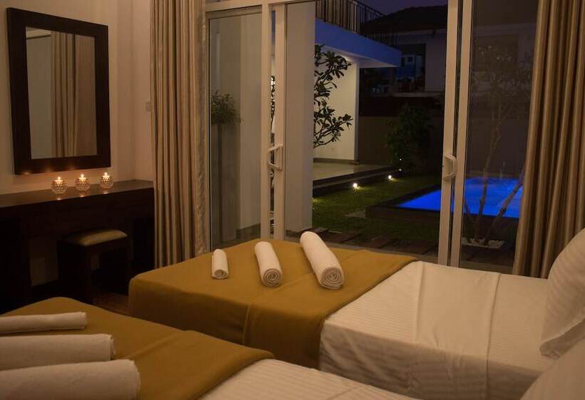 חדר סטנדרט, The Suite 262