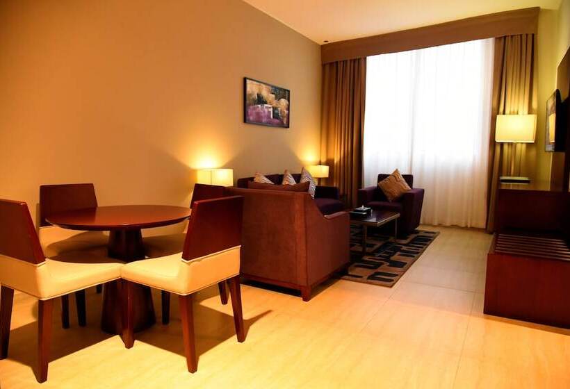 سوییت خانوادگی, V Hotel Fujairah