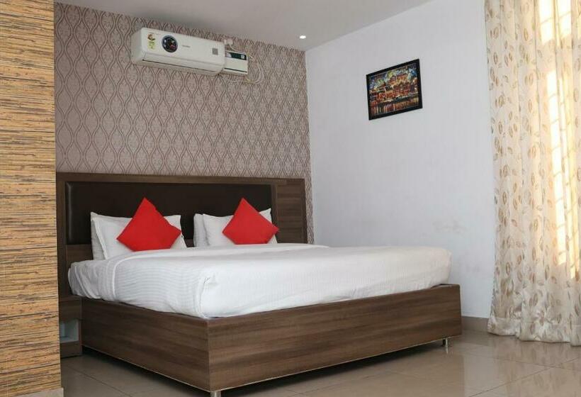 غرفة ديلوكس, Victory Grand Attibele