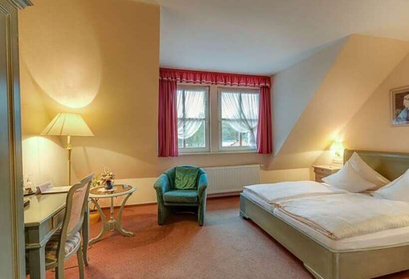 Номер Стандарт, Zur Burg Gmbh