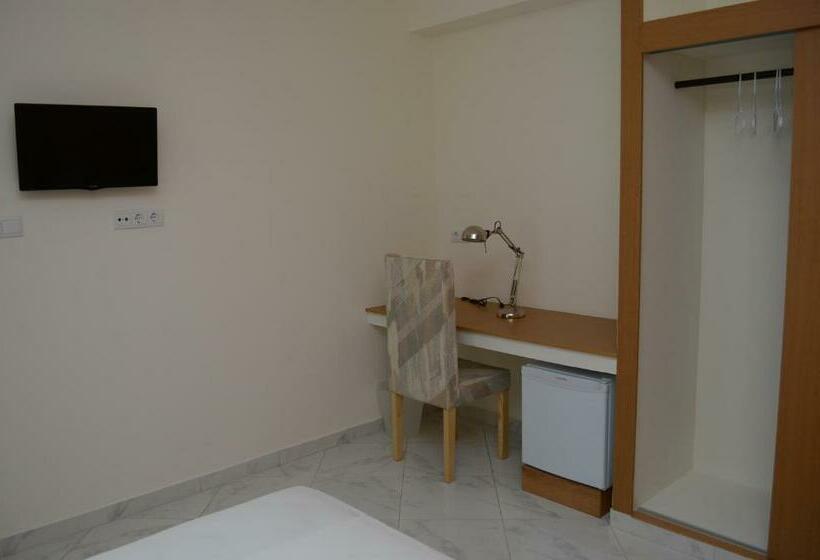 اتاق استاندارد یک نفره, Lt Apart