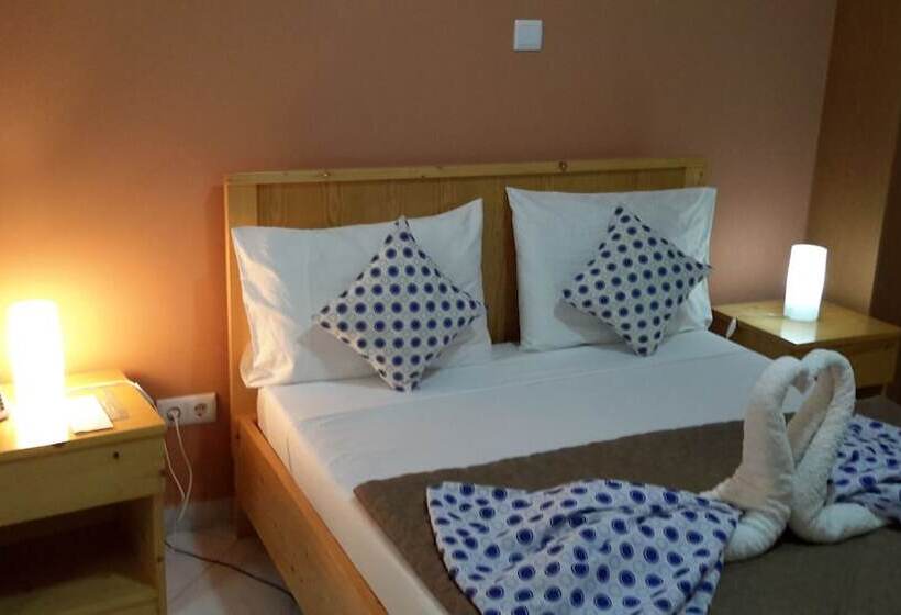 اتاق استاندارد, Lt Apart