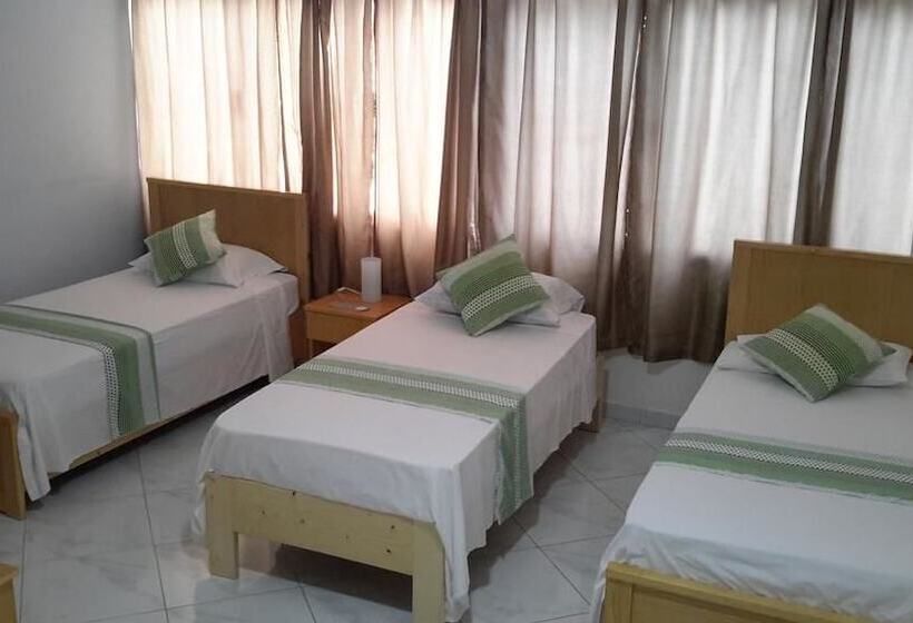 اتاق استاندارد سه نفره, Lt Apart