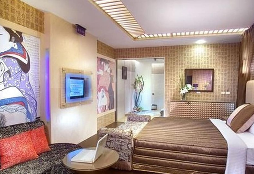 اتاق لوکس, Motel Fabulous