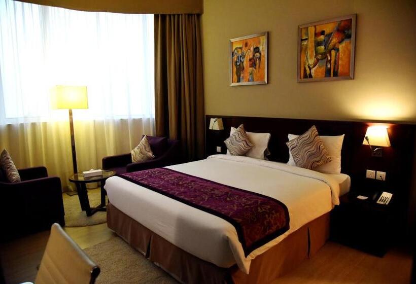 سوئیت خانواده 2 خوابه, V Hotel Fujairah