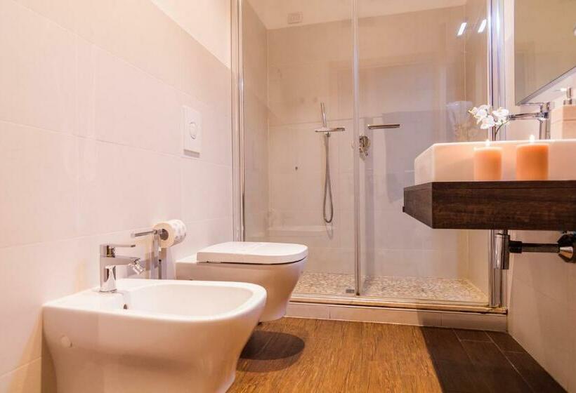 Habitació Superior, Arcobaleno Suites