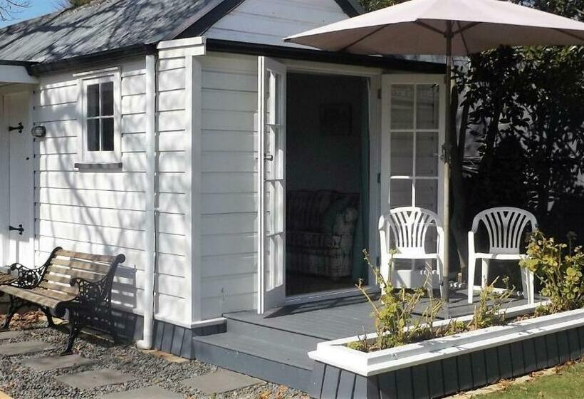 家庭工作室, Villa Shakespeare