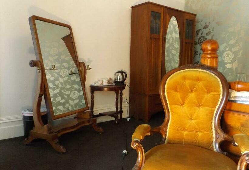 标准房带园景, Villa Shakespeare