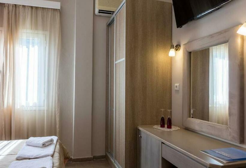 スーペリアトリプルルーム, Apollon