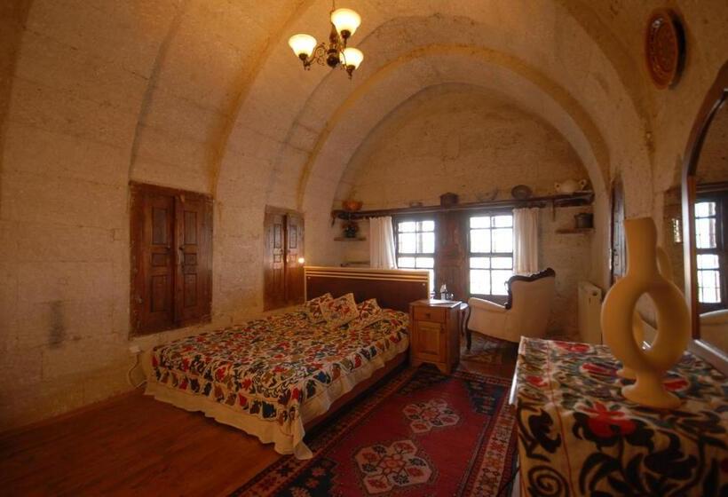 غرفة قياسية ذات إطلالة بانورامية, Arif Cave