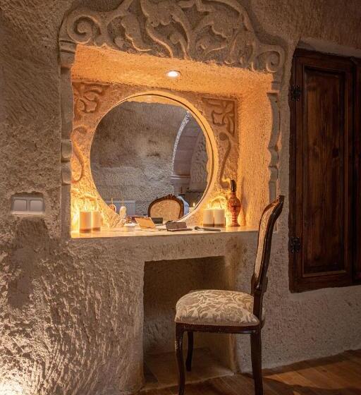 غرفة قياسية ذات إطلالة بانورامية, Arif Cave