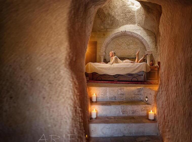 غرفة قياسية ذات إطلالة بانورامية, Arif Cave