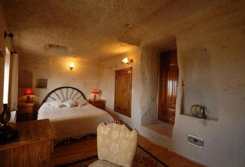 غرفة قياسية, Arif Cave