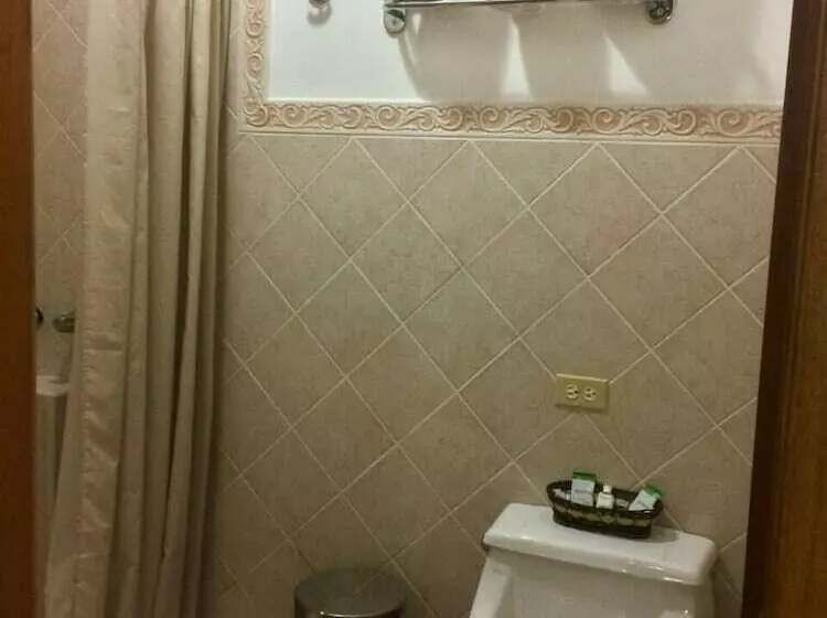 اتاق لوکس, Casa Gabriela
