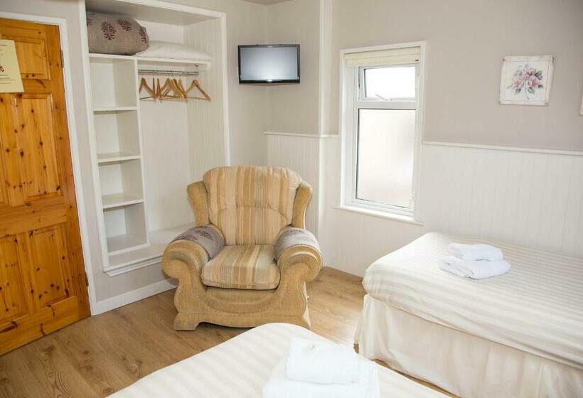 חדר סטנדרט לארבעה, Doireliath