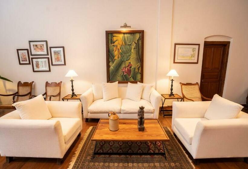 Люкс, Glenross Living