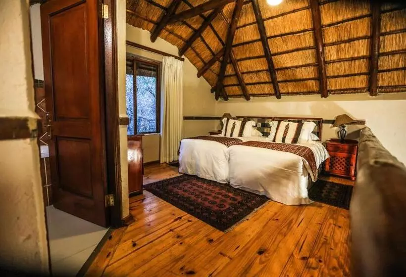 Deluxe Neljän Hengen Huone, Grand Kruger Lodge And Spa