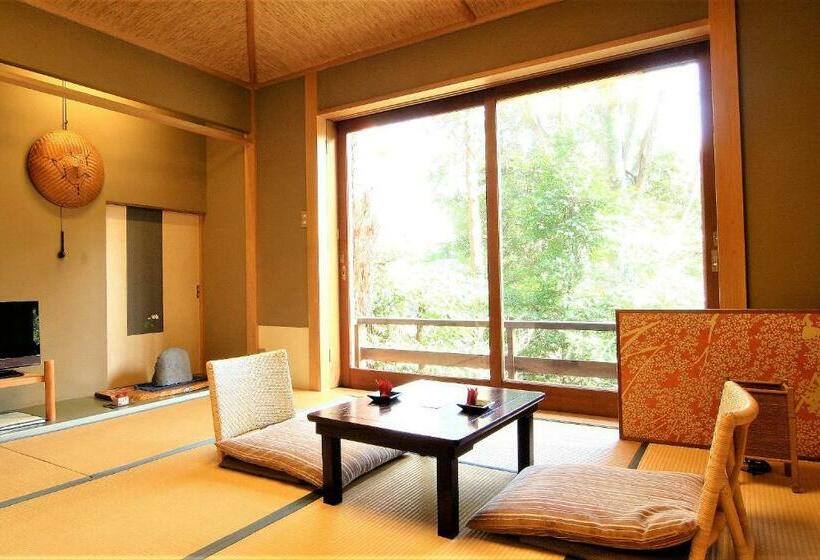 Pokój Standard, Hanafubuki