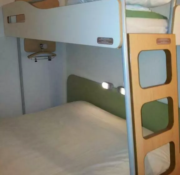 اتاق استاندارد سه نفره, Ibis Budget Gennevilliers Asnières