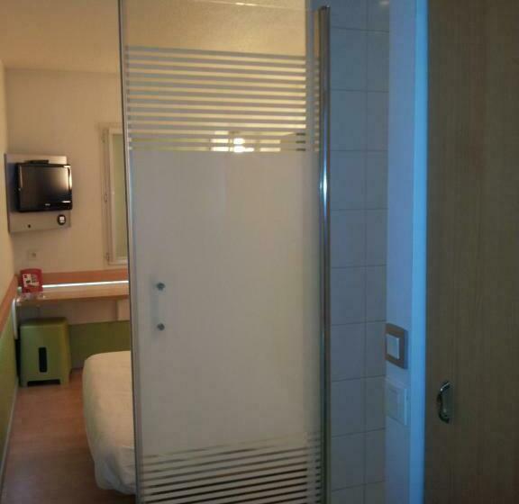 标准三人间, Ibis Budget Gennevilliers Asnières