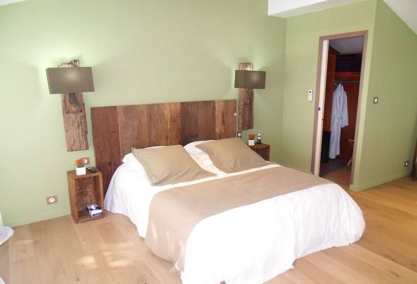 주니어 스위트, La Lagune