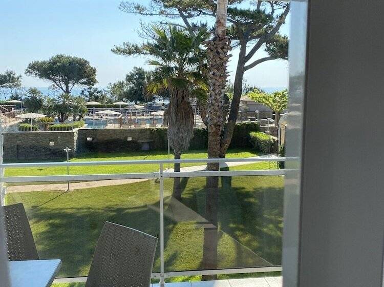 수피리어 룸 가든 전망, La Lagune